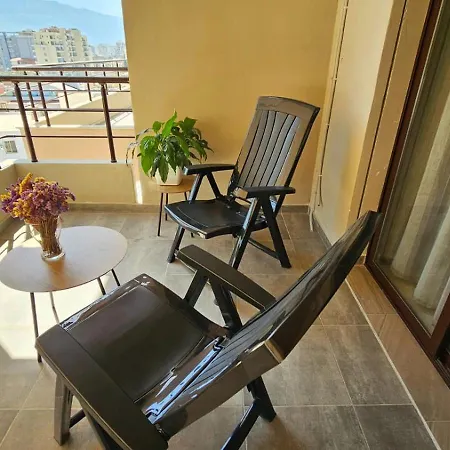 Apartment Green Tea Vlore